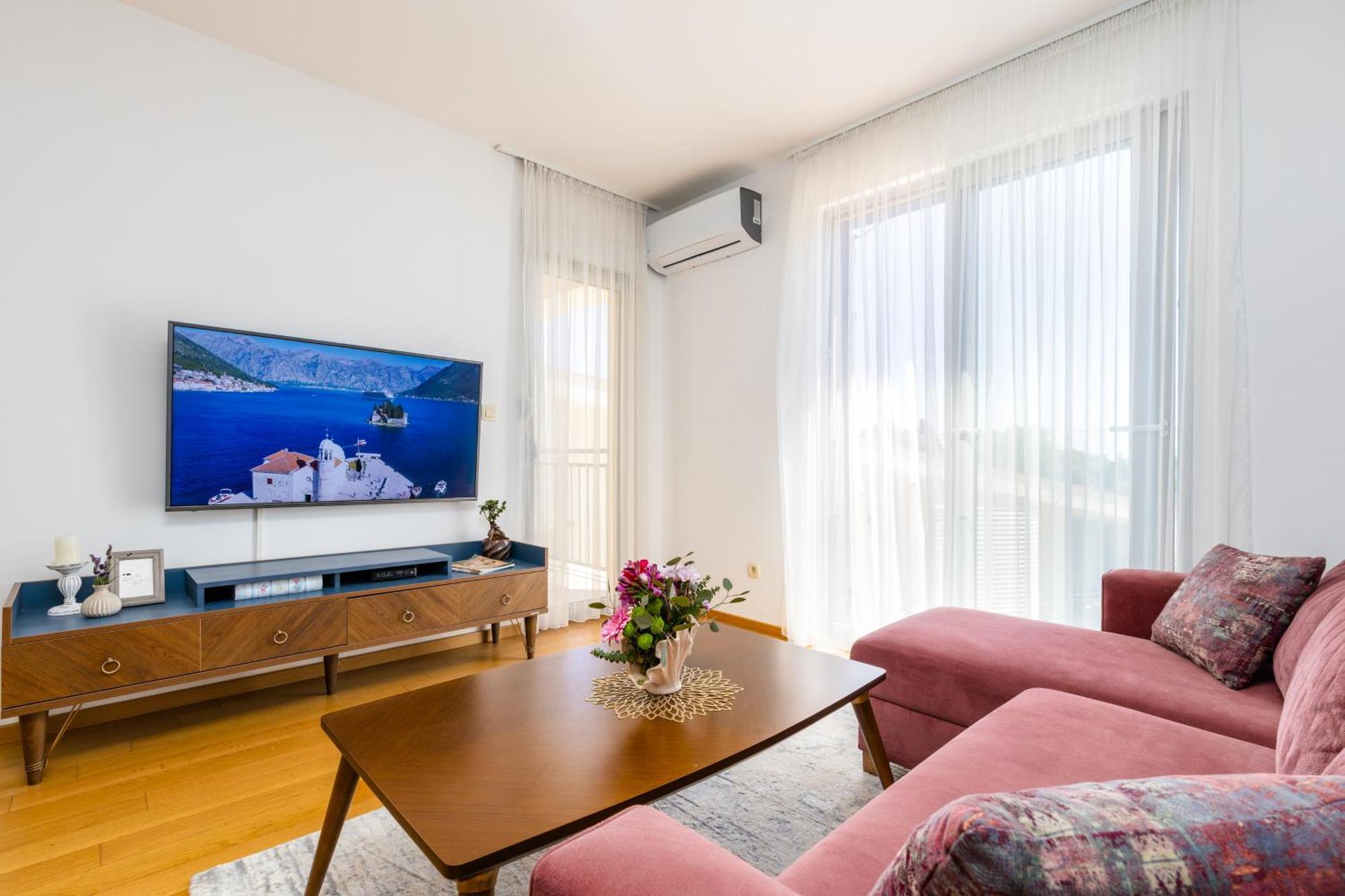 Apart Hotel M S Katunjanin Herceg Novi Bagian luar foto
