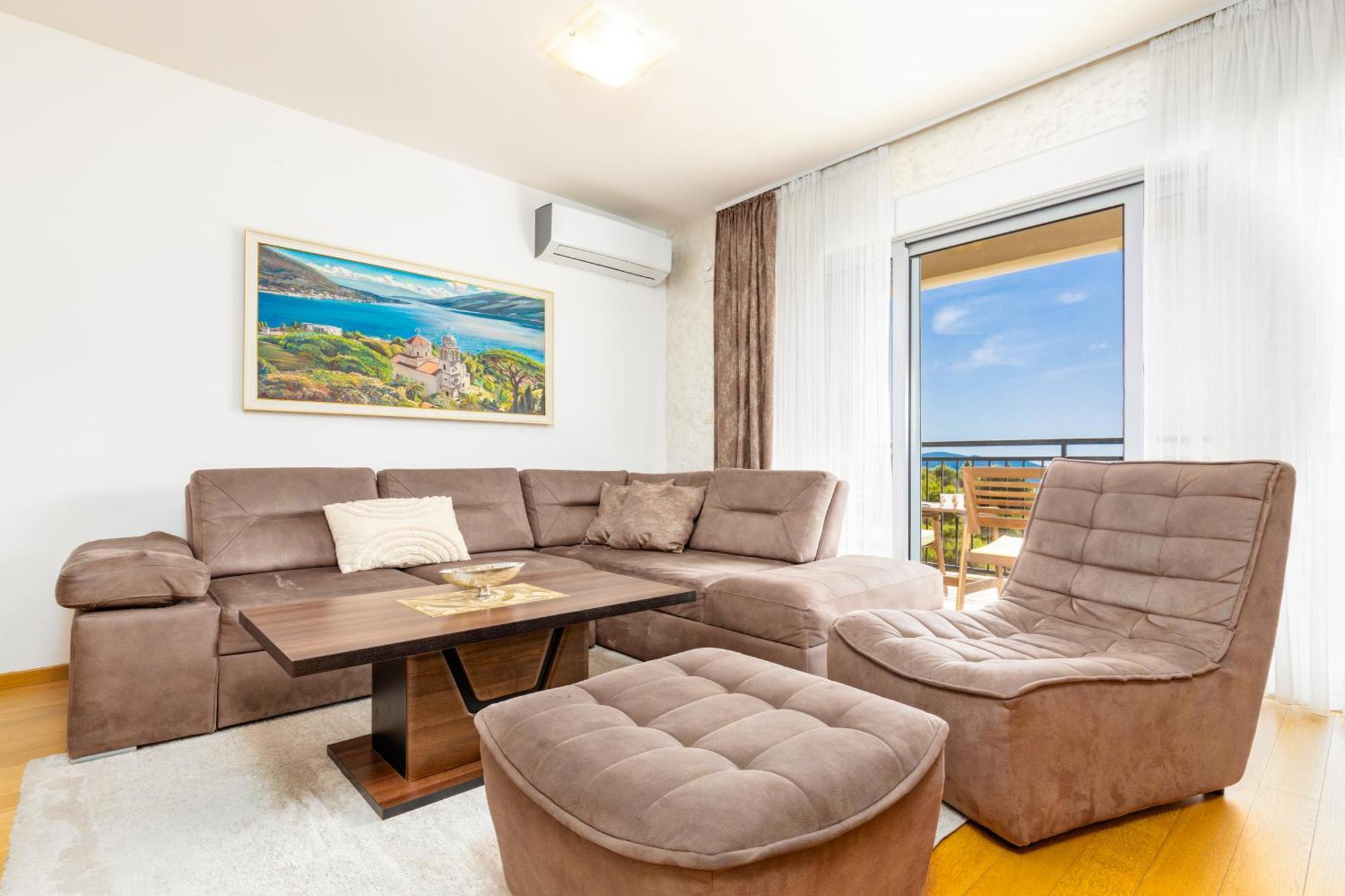 Apart Hotel M S Katunjanin Herceg Novi Bagian luar foto