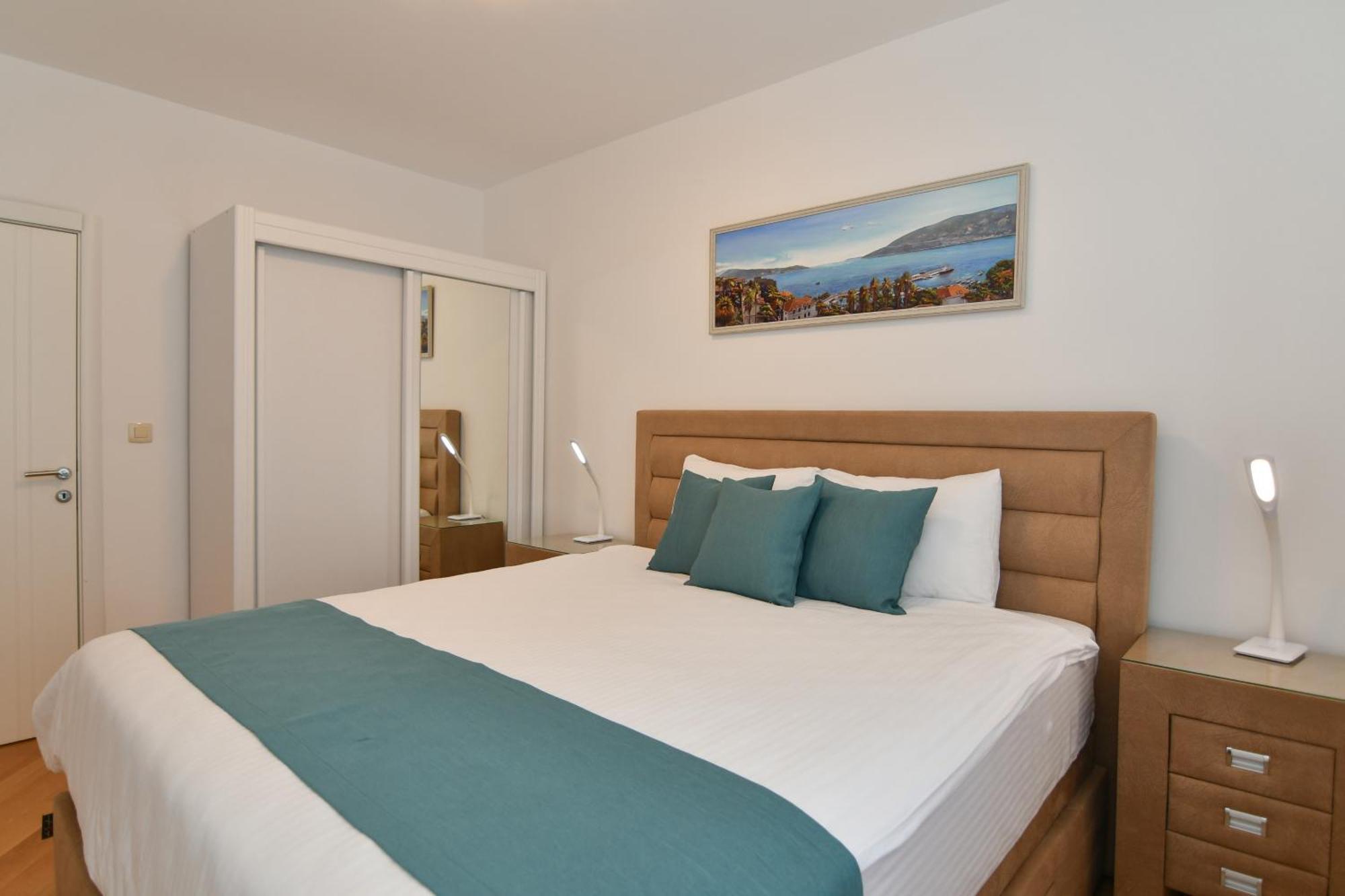 Apart Hotel M S Katunjanin Herceg Novi Bagian luar foto