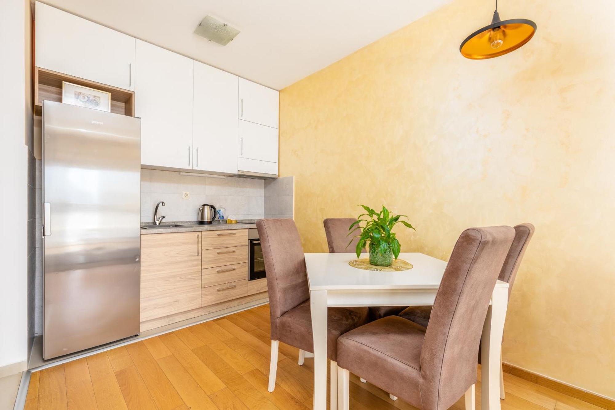 Apart Hotel M S Katunjanin Herceg Novi Bagian luar foto